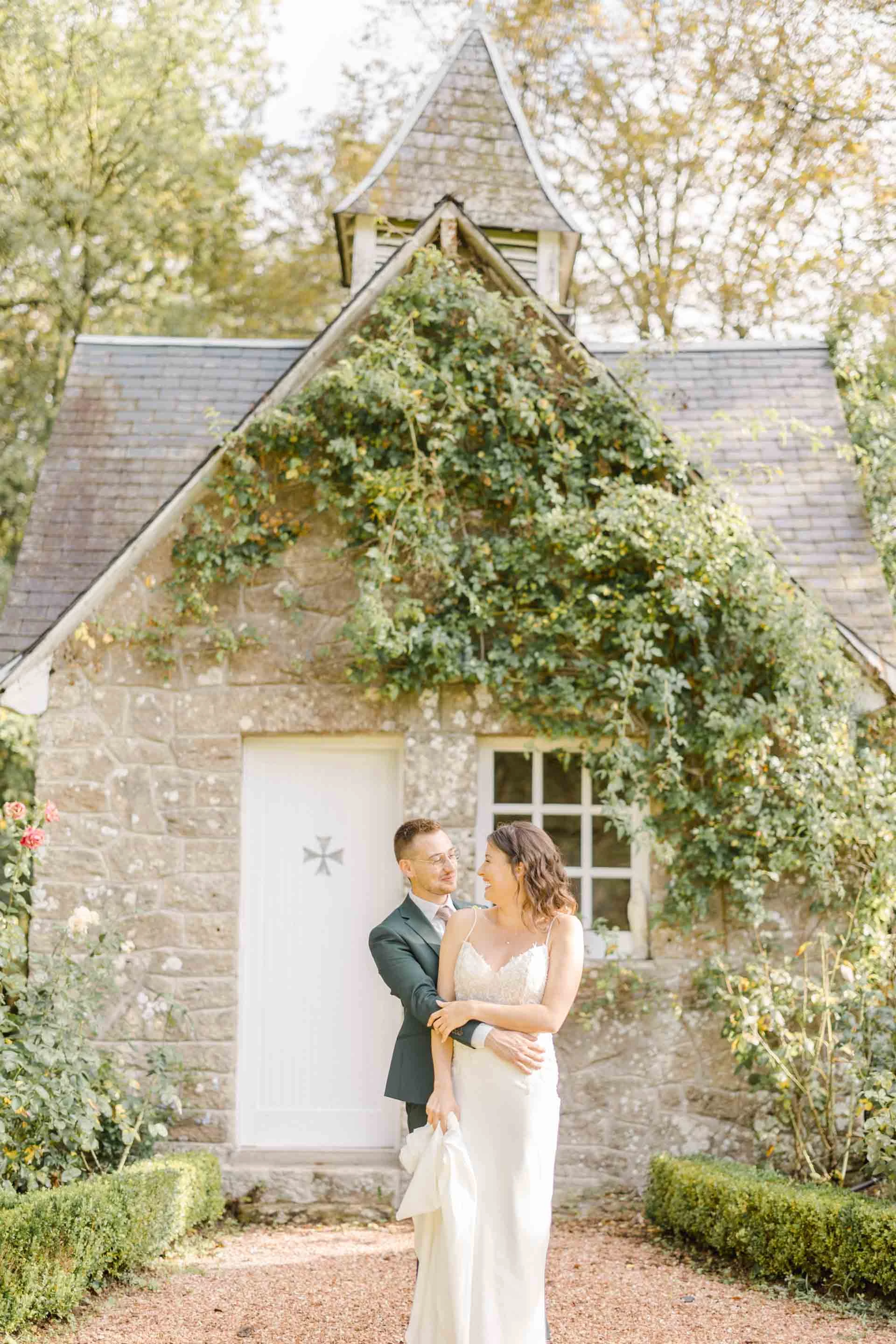 chalet bonheur jardin mariage robe